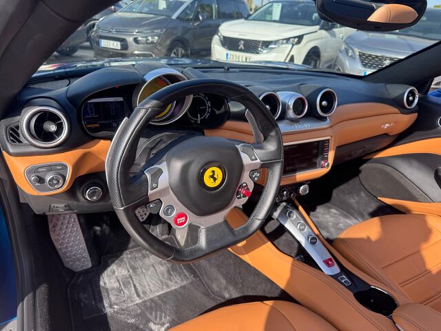 FERRARI CALIFORNIA T CONVERTIBLE AUTO SPANISH LHD IN SPAIN 28000 MILES FFSH 2014